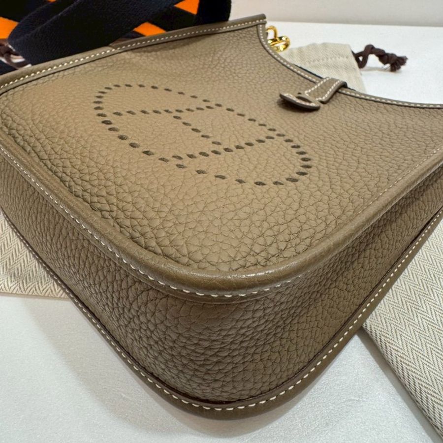 Hermès Evelyne 16 斜背包/側背包 9成新-2