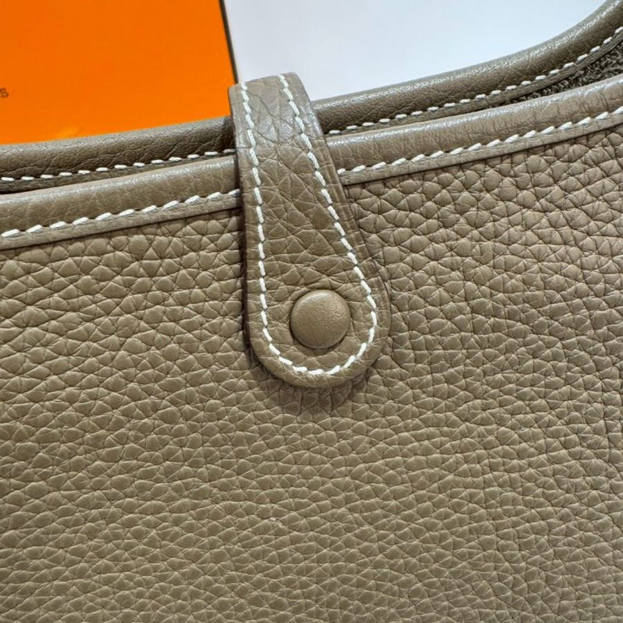 Hermès Evelyne 16 斜背包/側背包 9成新-14