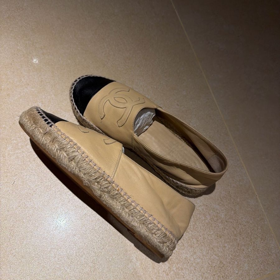 一年四季巨百搭🫧Chanel 經典作品 米黑配色 綿羊皮 鉛筆鞋、草編鞋 草編鞋界的天花板✨-28