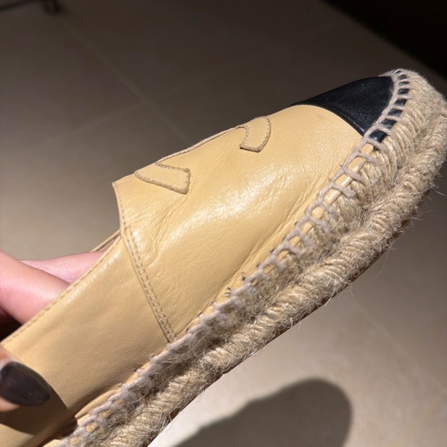 一年四季巨百搭🫧Chanel 經典作品 米黑配色 綿羊皮 鉛筆鞋、草編鞋 草編鞋界的天花板✨-30