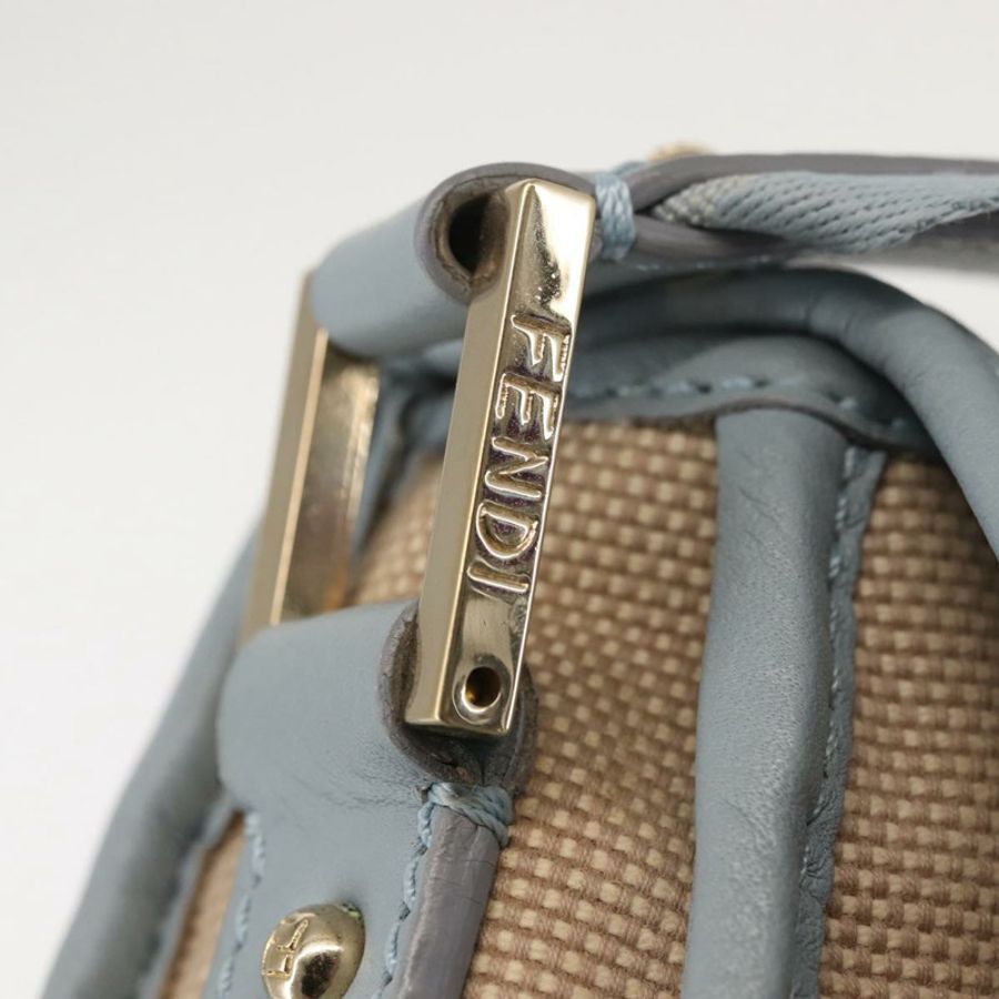 【日本直送】FENDI Zucca帆布肩背包 米色 金色 正品 144250-17