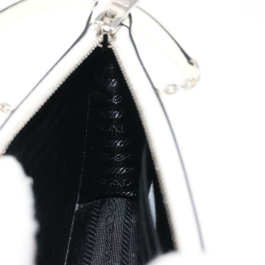 【日本直送】PRADA 鏈條單肩包 Safiano 皮革 白色 銀色 Auth bs29803-18