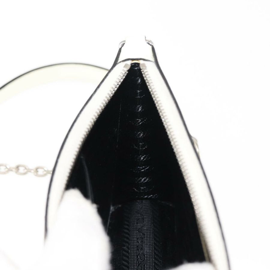 【日本直送】PRADA 鏈條單肩包 Safiano 皮革 白色 銀色 Auth bs29803-19