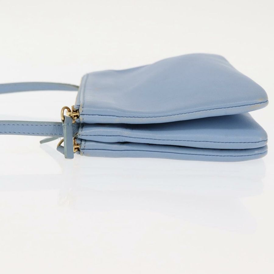 【日本直送】CELINE Trios Mall 肩背包 皮革 藍色 金色 正品 hk3113-3