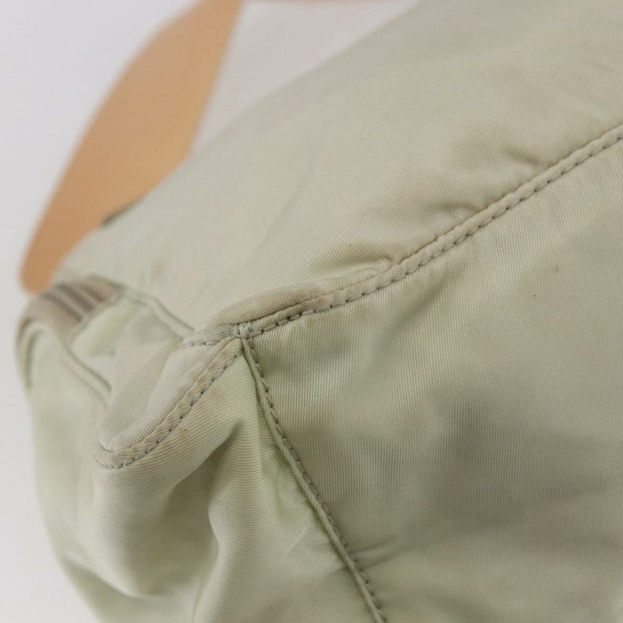 【日本直送】PRADA 尼龍米色單肩包 正品 ki5997-16