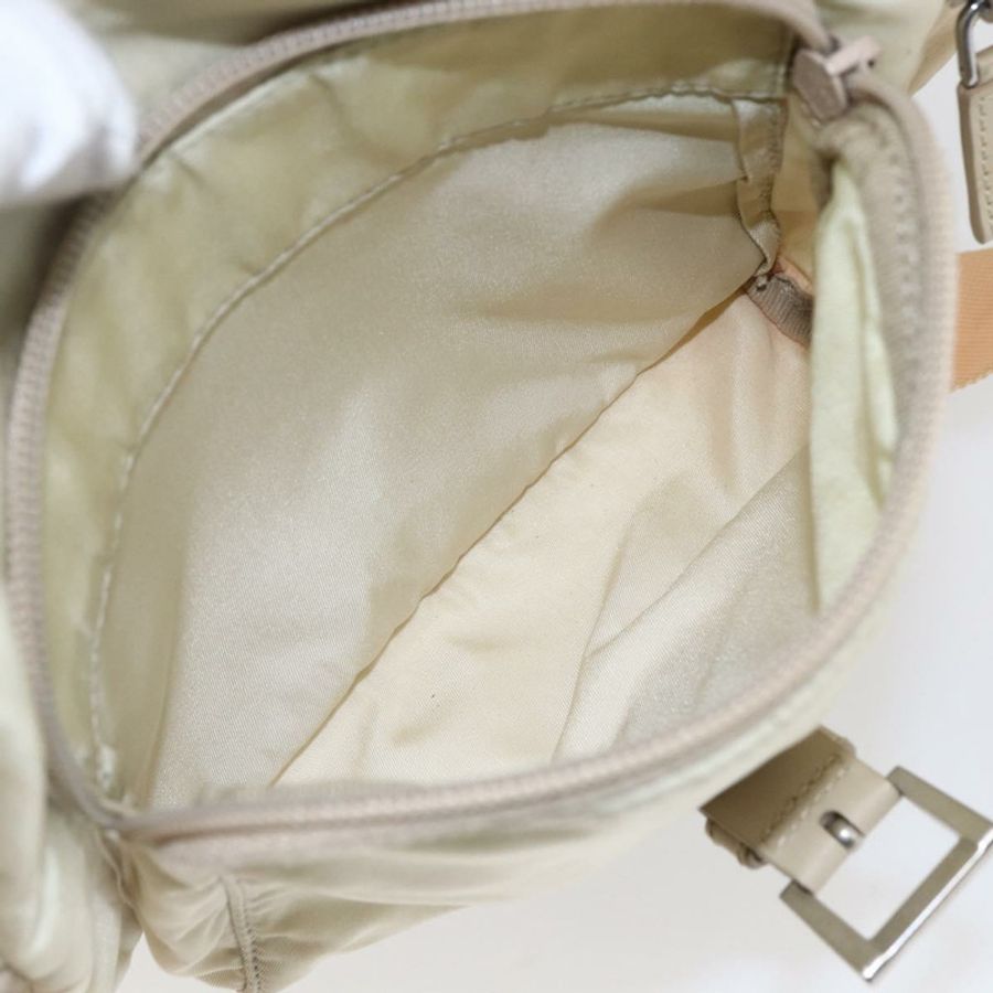 【日本直送】PRADA 尼龍米色單肩包 正品 ki5997-22