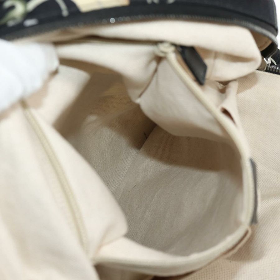 【日本直送】GUCCI 花卉圖案帆布雙肩包 黑色 銀色 353476 正品 bs29799-26