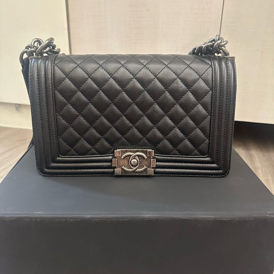 Chanel Boy25 荔枝牛皮黑銀 晶片款-0