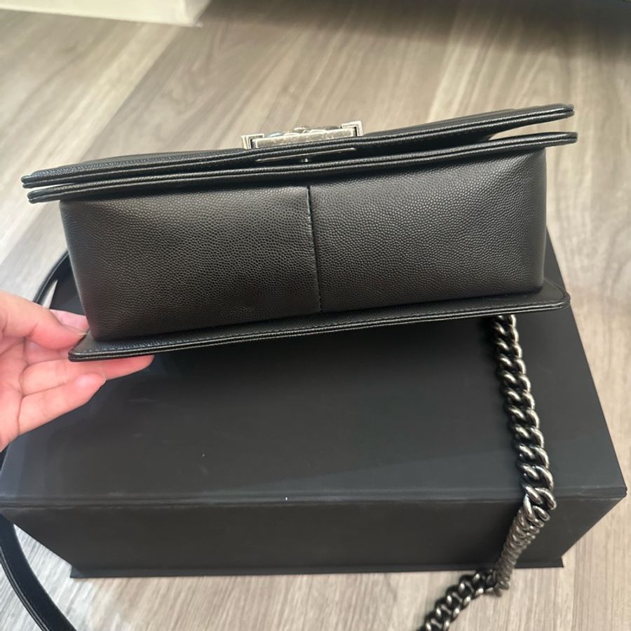 Chanel Boy25 荔枝牛皮黑銀 晶片款-4