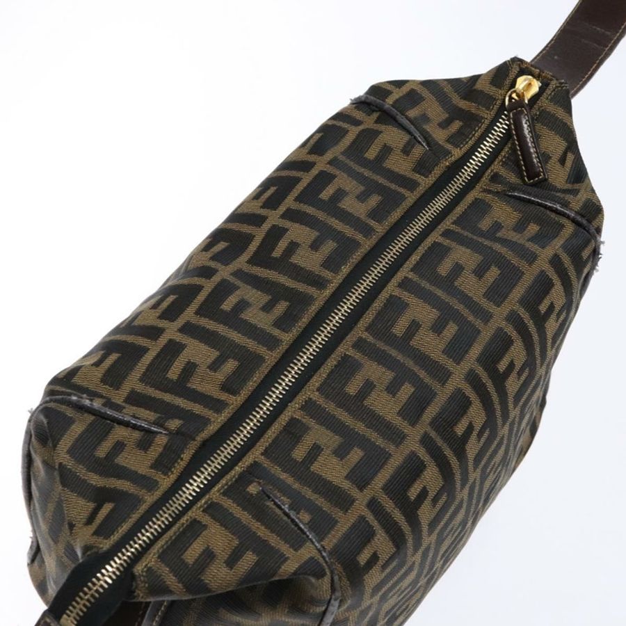 【日本直送】FENDI Zucca帆布化妝包 黑色 棕色 正品 139093-8