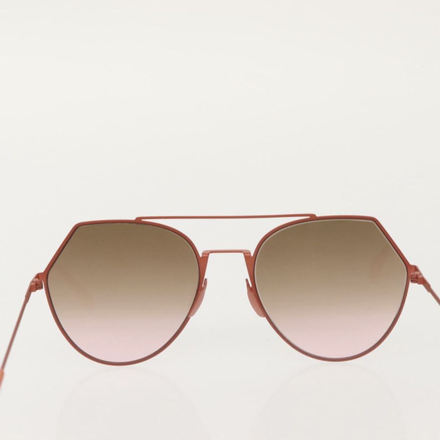 【日本直送】FENDI 粉紅塑膠太陽眼鏡 正品 BA5954-1