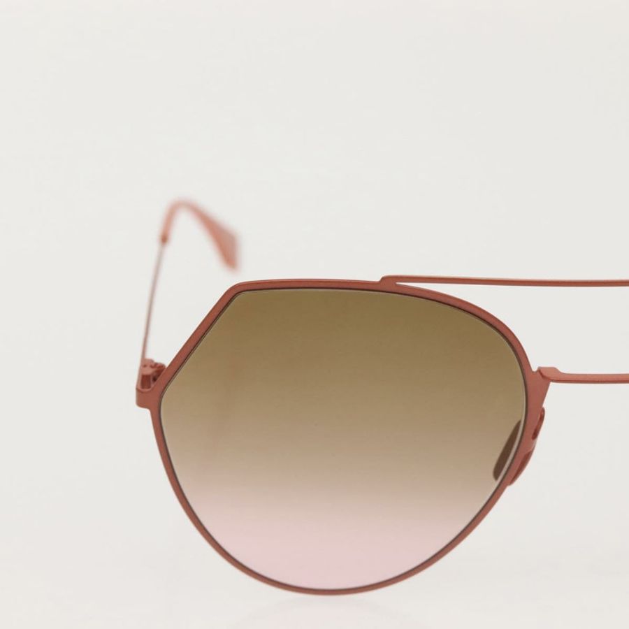 【日本直送】FENDI 粉紅塑膠太陽眼鏡 正品 BA5954-2
