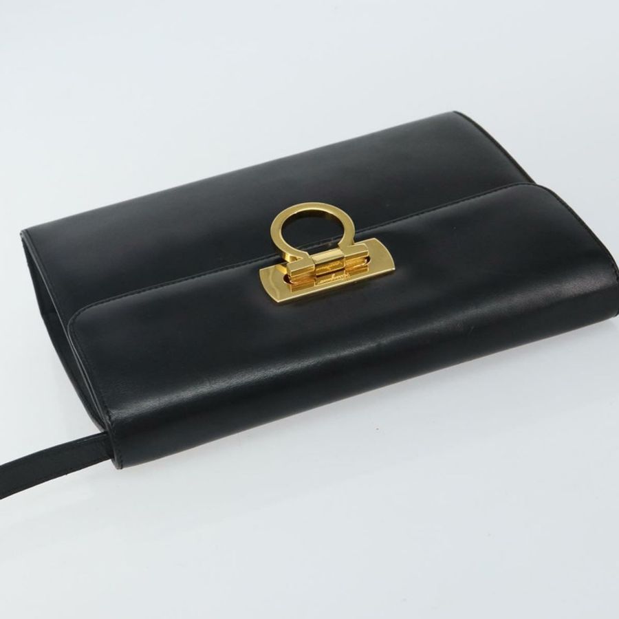 【日本直送】Salvatore Ferragamo Gancini 皮革肩背包 黑色 金色 正品 142822-5