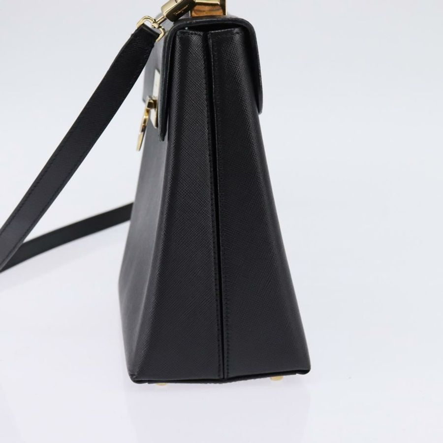 【日本直送】Salvatore Ferragamo Gancini 手提包 皮革 2way 黑色 金色 Auth BA5941-3