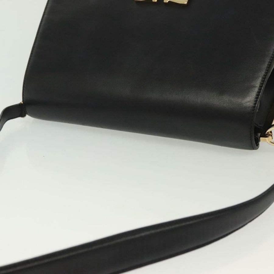 【日本直送】Salvatore Ferragamo 黑色金色皮革肩背包,正品 yk19470-6