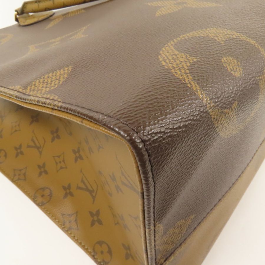 LOUIS VUITTON Monogram Giant OnTheGo GM金扣手挽肩背兩用袋-9