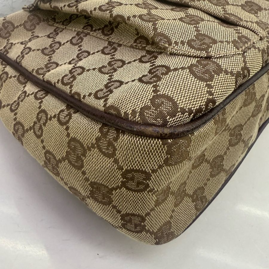 Gucci Crossbody Bag-7