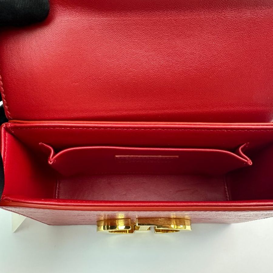 Dior 30 Montaigne 紅色 盒子包-8