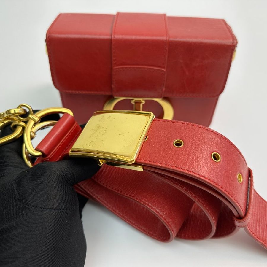 Dior 30 Montaigne 紅色 盒子包-9