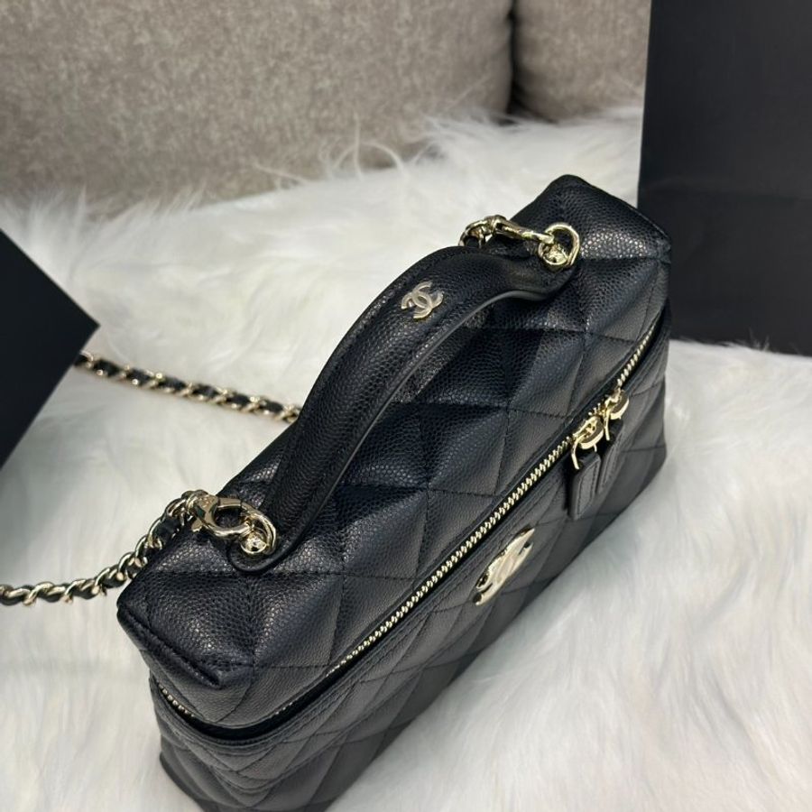 CHANEL 26C LP粒面牛皮手提飯盒包 - 黑金-6
