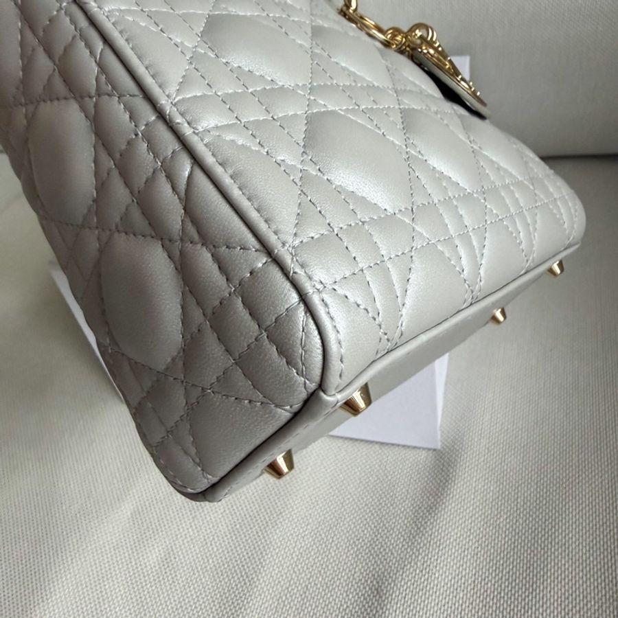 Lady Dior 灰色 三格黛妃包 迷你包-11