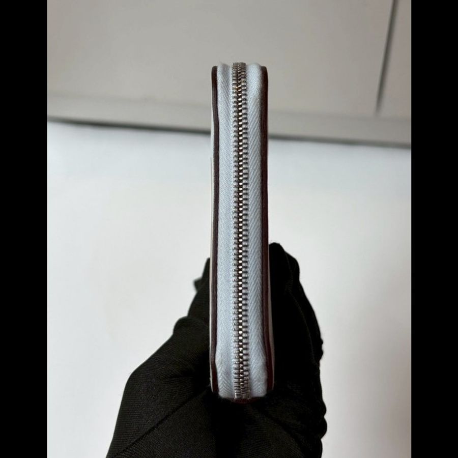 Hermes 淺灰皮彩繪蛋糕圖案拉鍊長夾-13