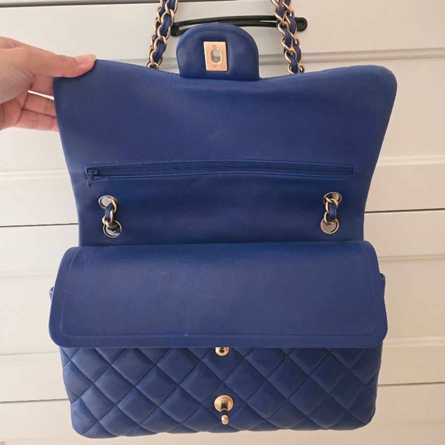 Chanel 經典 Jumbo 30cm 寶石藍 淡金釦 小羊皮-4