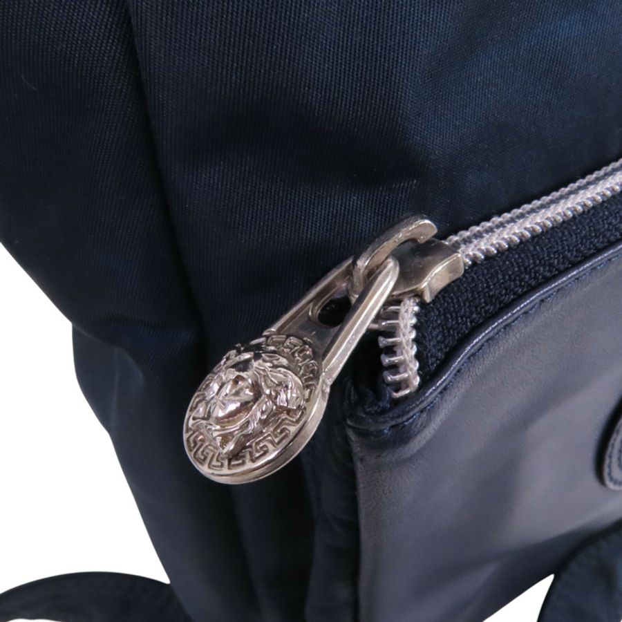 VERSACE 尼龍Shoulder Bag銀扣肩背袋-14