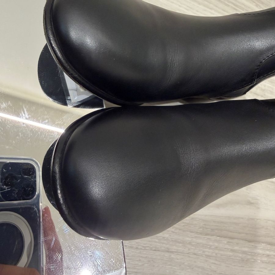 Chanel 黑色短靴❤️🔥超好看極新36號-10