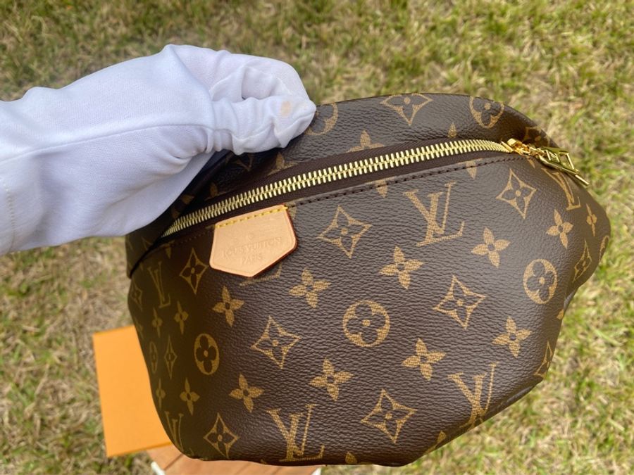 全新絕版LV老花BUMBAG MM MNG WN金釦第一代腰包胸口包M43644-12