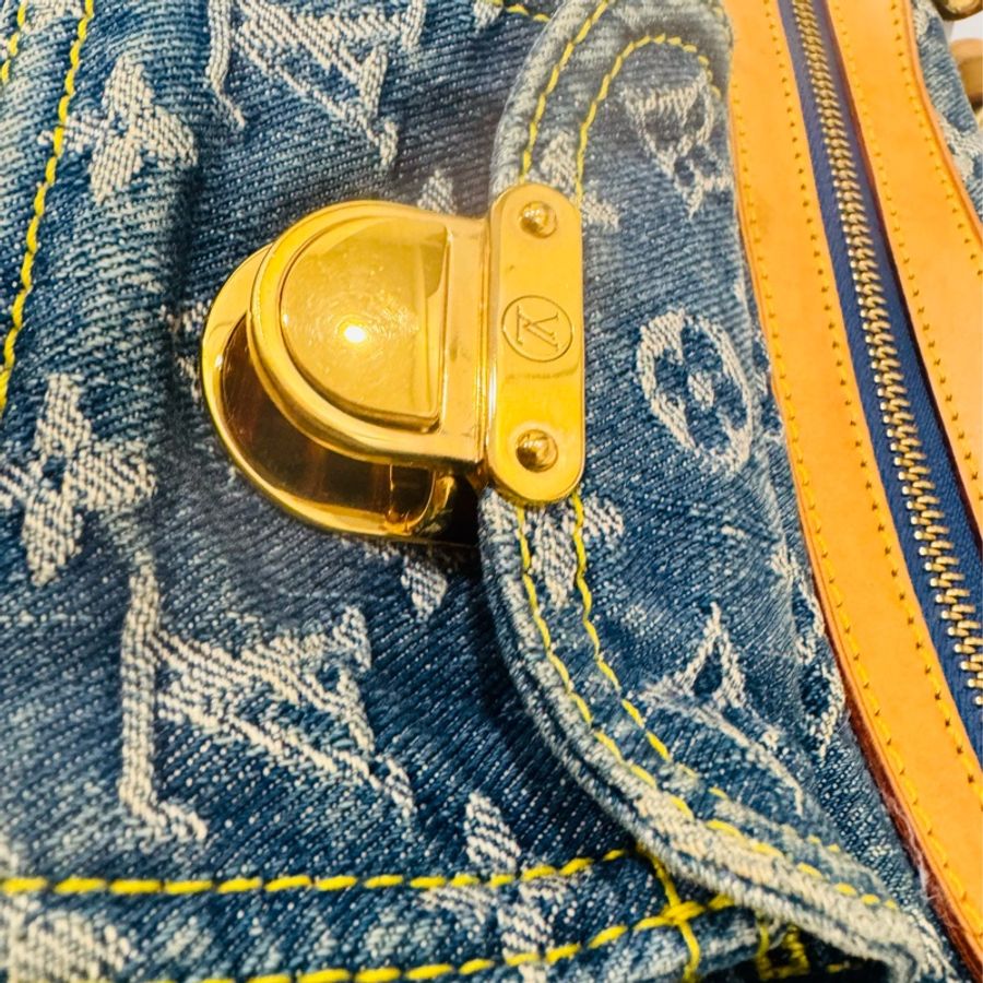 二手LV Louis Vuitton 經典牛仔包-1