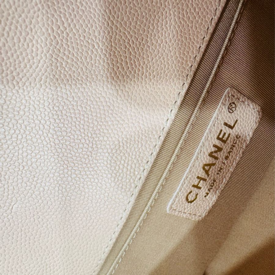 「商品保留中」優質二手 Chanel 香奈兒 Chanel boy 20荔枝牛皮金鏈-17