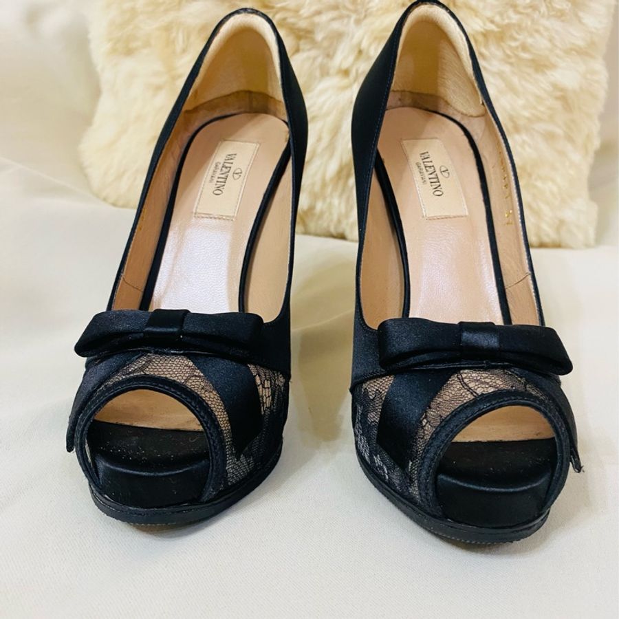 Valentino 極致性感網紗高跟鞋-5