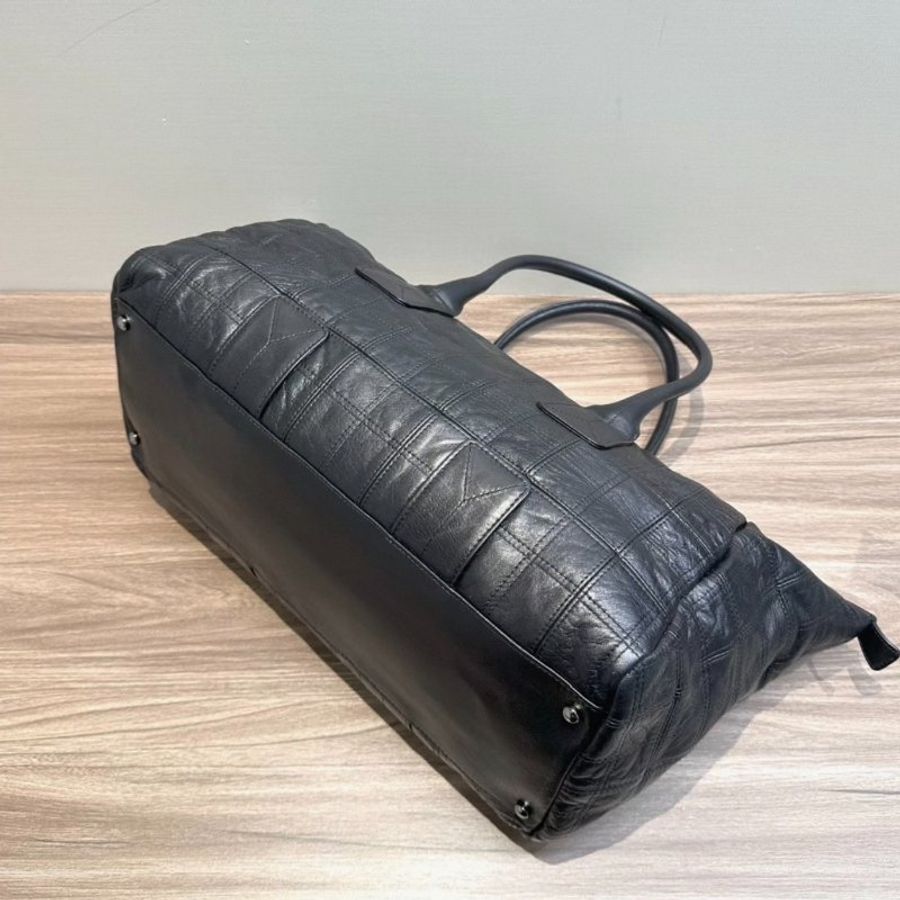 CHANEL 黑色肩背托特包 40*26*20 98新配件塵袋-1