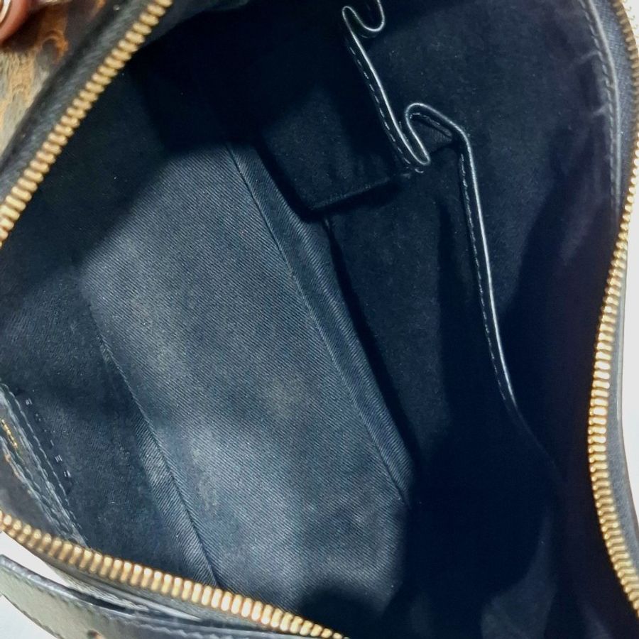 Vintage CELINE 黑金配棕色凱旋門老花圖案單肩背腋下包 牛角包 水餃包-16