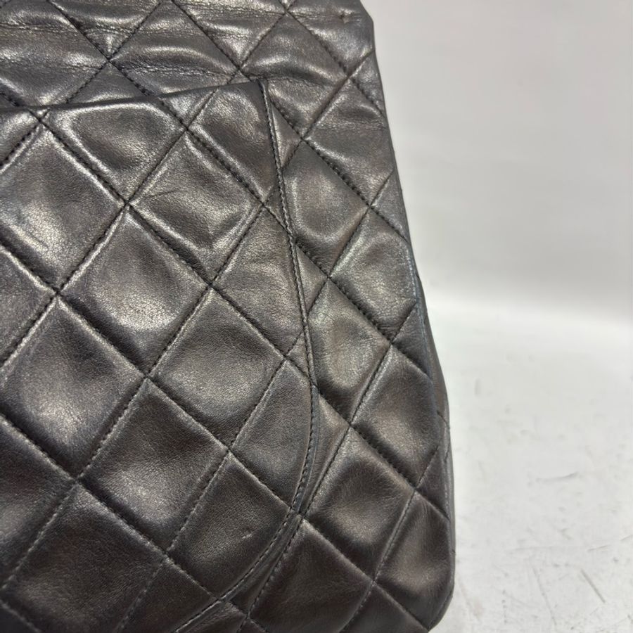 CHANEL 老香 黑色 羊皮 金鍊 MAXI COCO 33 MAXI 單蓋 肩背包 斜背包 兩用包 側背包 經典藏品-39
