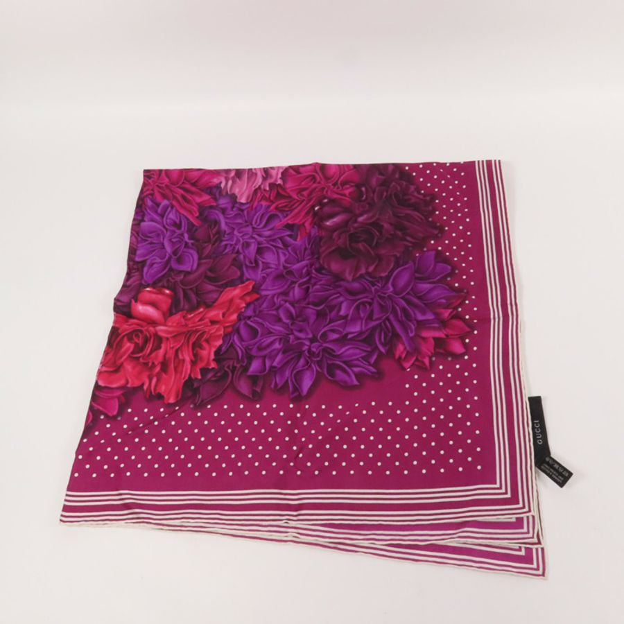 GUCCI 絲質Scarf 120x120絲巾-4