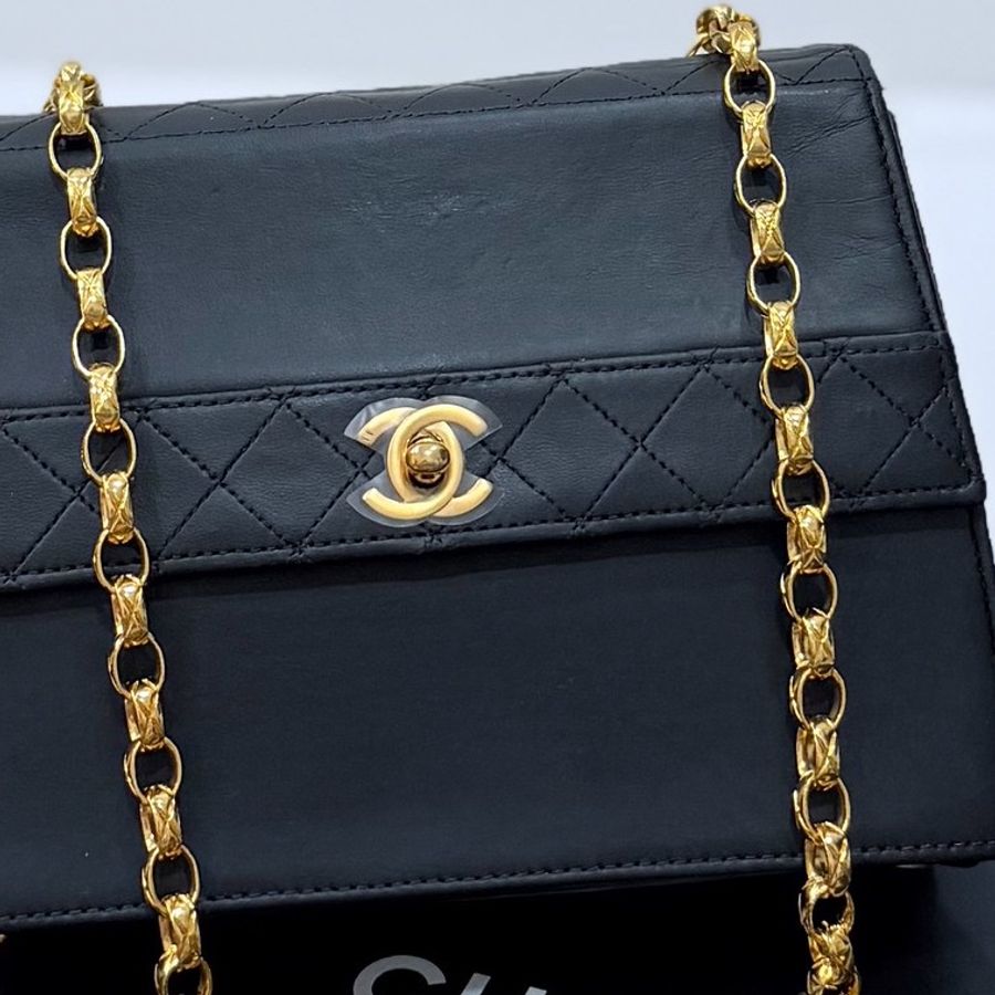 Chanel 香奈兒 Vintage trapezoid 梯型 黑金 雕花鍊 斜背包 肩背包 側背包 鍊條包-33