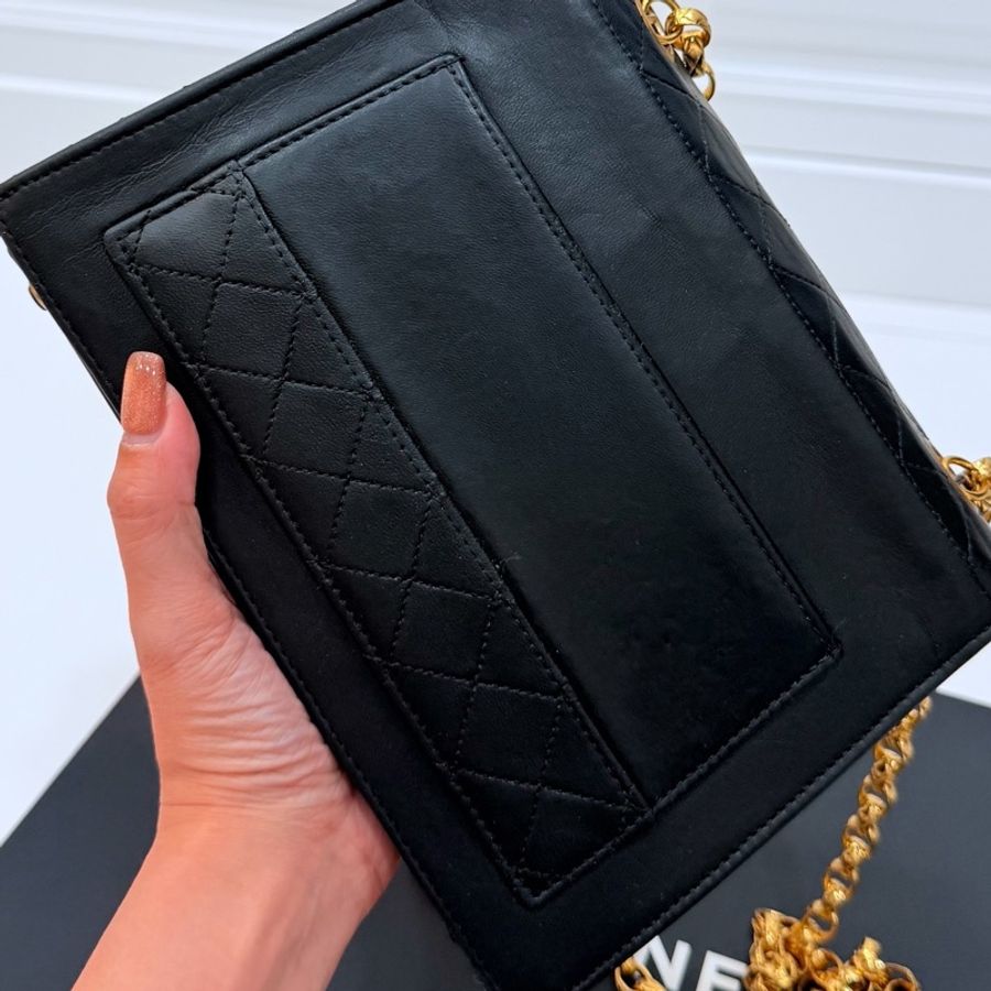 Chanel 香奈兒 Vintage trapezoid 梯型 黑金 雕花鍊 斜背包 肩背包 側背包 鍊條包-35