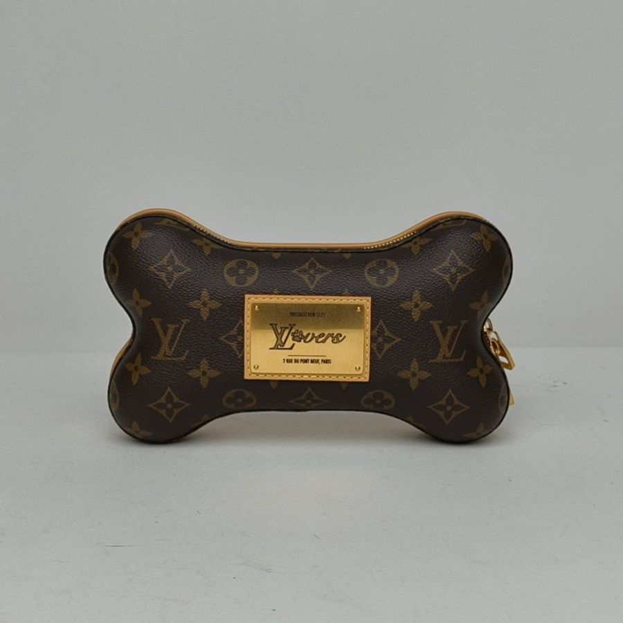 LOUIS VUITTON 老花PVC金扣晶片25SS菲董限定迷你骨頭包斜挎包肩背包-0