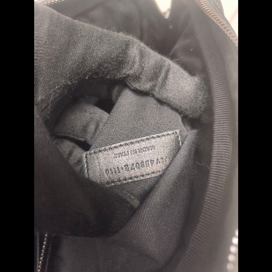 【8成新】㊣✨YSL✨(附防塵袋)SAINT LAURENT 聖羅蘭 黑色 山形紋 烤漆 相機包 文件包 電腦包 通勤包/二手精品/保證正品🌳二手樹屋🌳-49