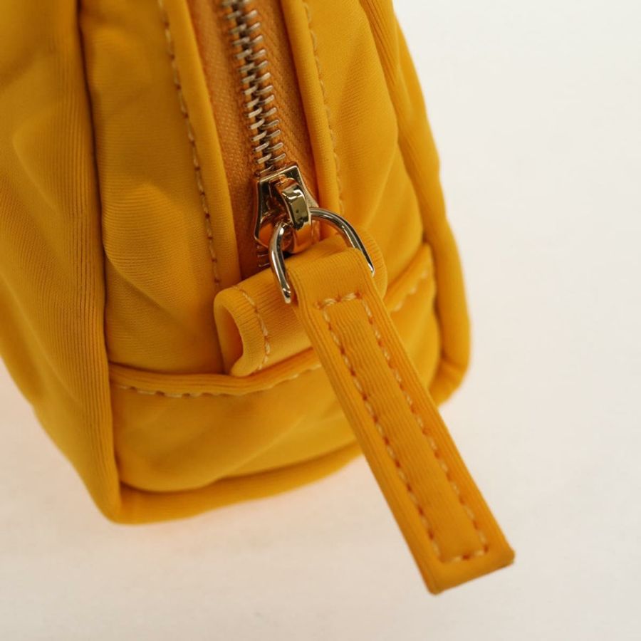 【日本直送】FENDI Zucca帆布FF壓花尼龍黃色金色正品手拿包 150880M-7