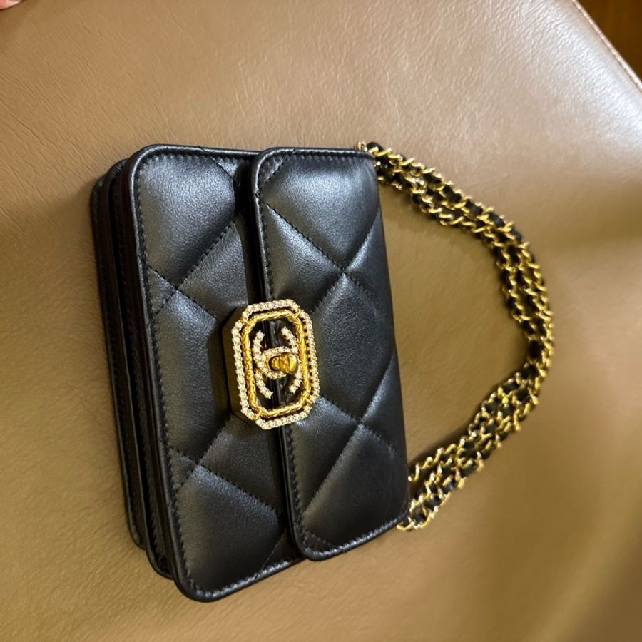 Chanel 牛皮晚宴包 麗晶購證-4