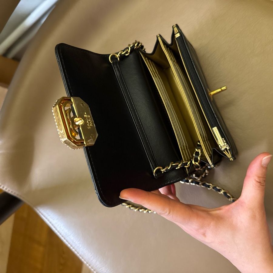 Chanel 牛皮晚宴包 麗晶購證-9