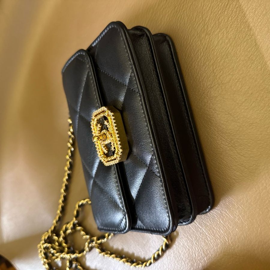 Chanel 牛皮晚宴包 麗晶購證-10
