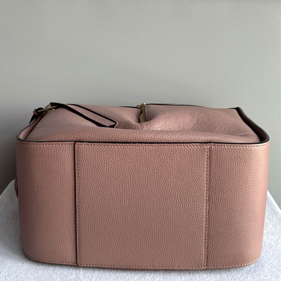 Loewe Hammock Small 吊床包-27