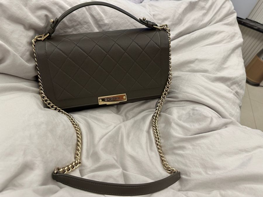 Chanel handle邮差包~特價-1