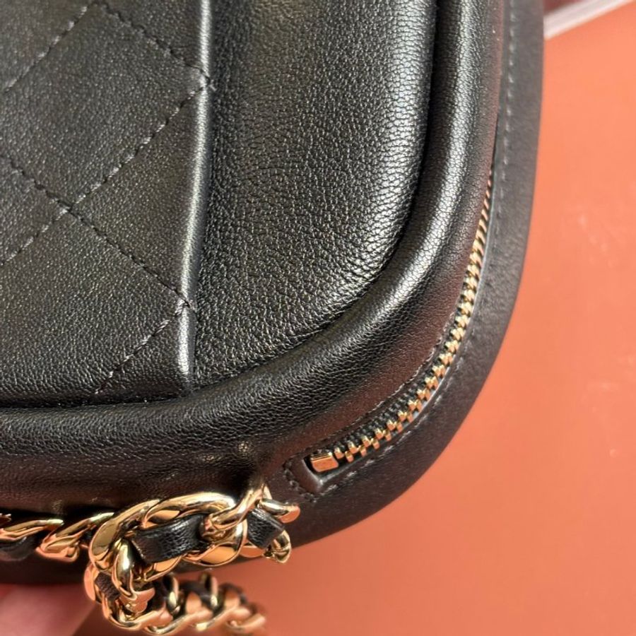 ::CHANEL:: AS0140 黑色旋轉雙C LOGO 相機包 斜背包-12