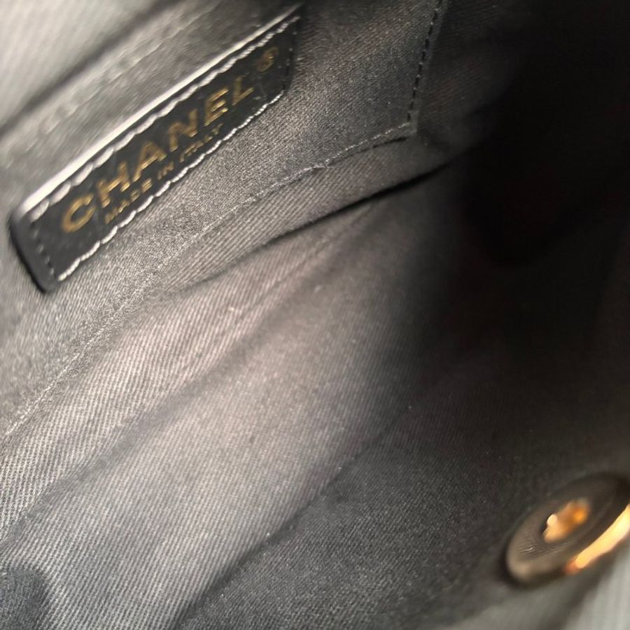 ::CHANEL:: AS0140 黑色旋轉雙C LOGO 相機包 斜背包-17