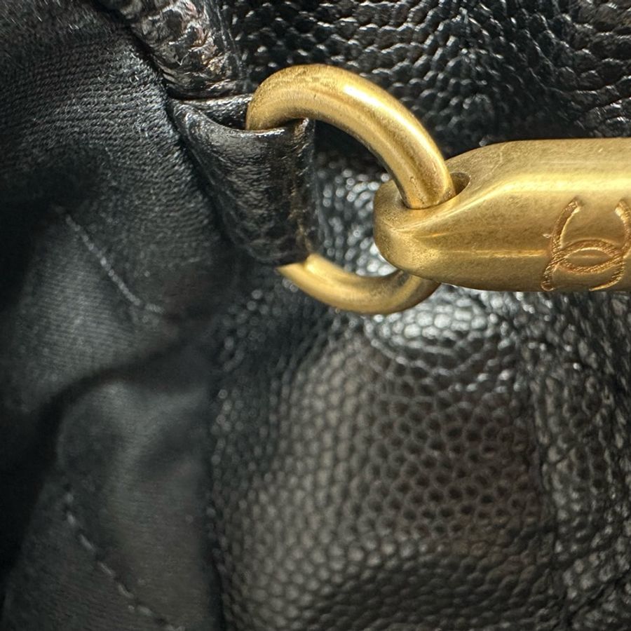 CHANEL So Black Mini 22 Bag 斜肩包 晶片款 2023年-15